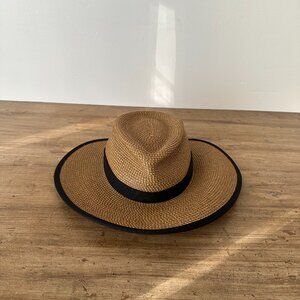 Eric Javits Women's Hat Suncrest